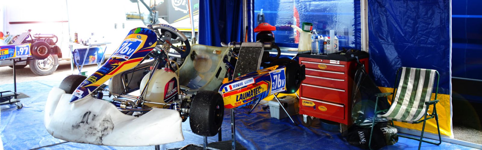 slider-Tente-barnum-paddock-karting-1920